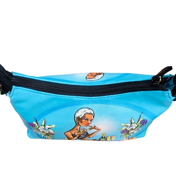 Handbag: girl with champagne and flowers. Waiting for the party to start🥂🍾🌺 - Picture 14 of 16